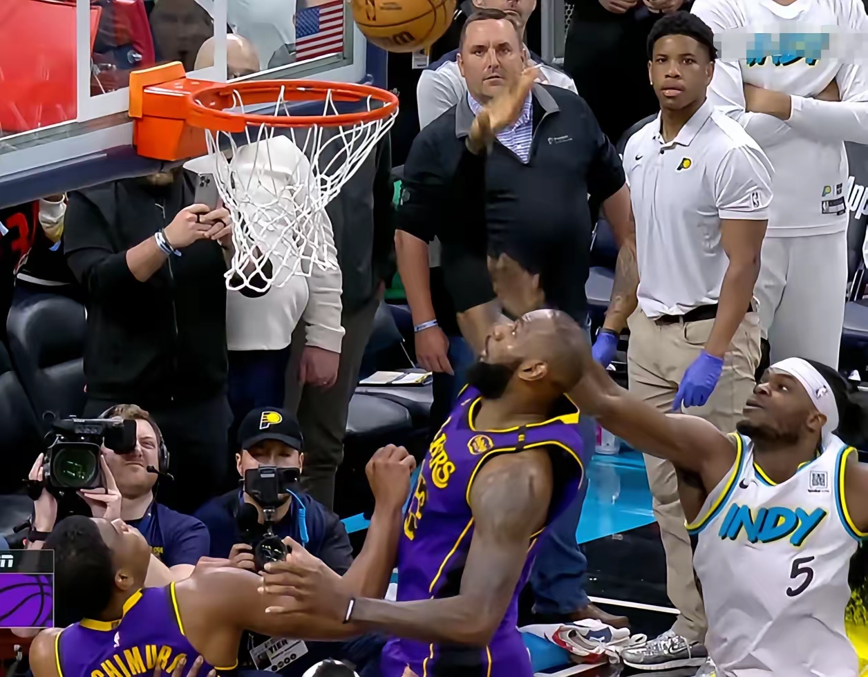 包含国际比赛日突围战来临；布莱顿围绕NBA总决赛绝杀压哨；气氛紧张；赛程密集仍需轮换的词条九游互动体验