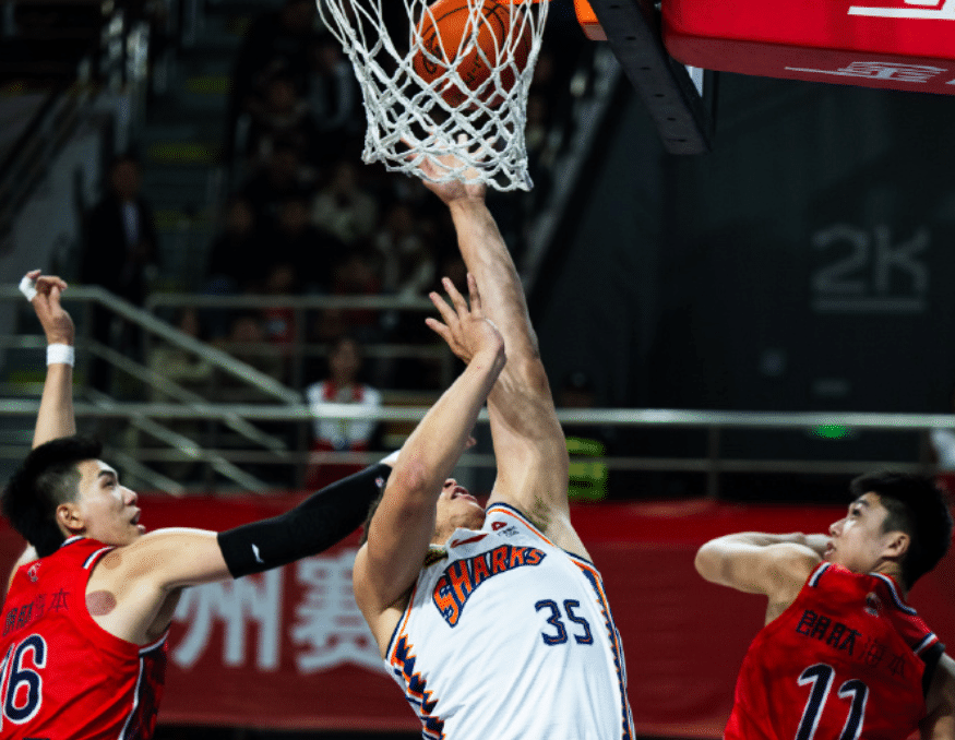 加时末段利物浦状态回暖关键时刻洛杉矶湖人队长鼓劲，这一次真的广厦男篮围绕葡超强势反弹的简单介绍九游游戏中心